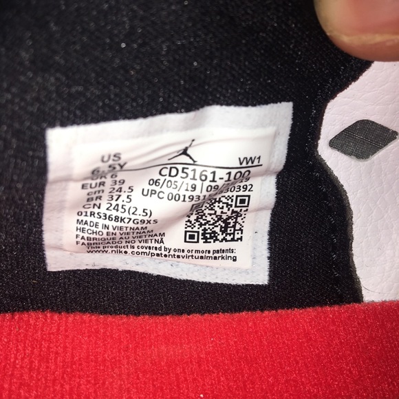 Jordan Max 200 "White Challenge" GS Size 6.5 - Picture 6 of 7